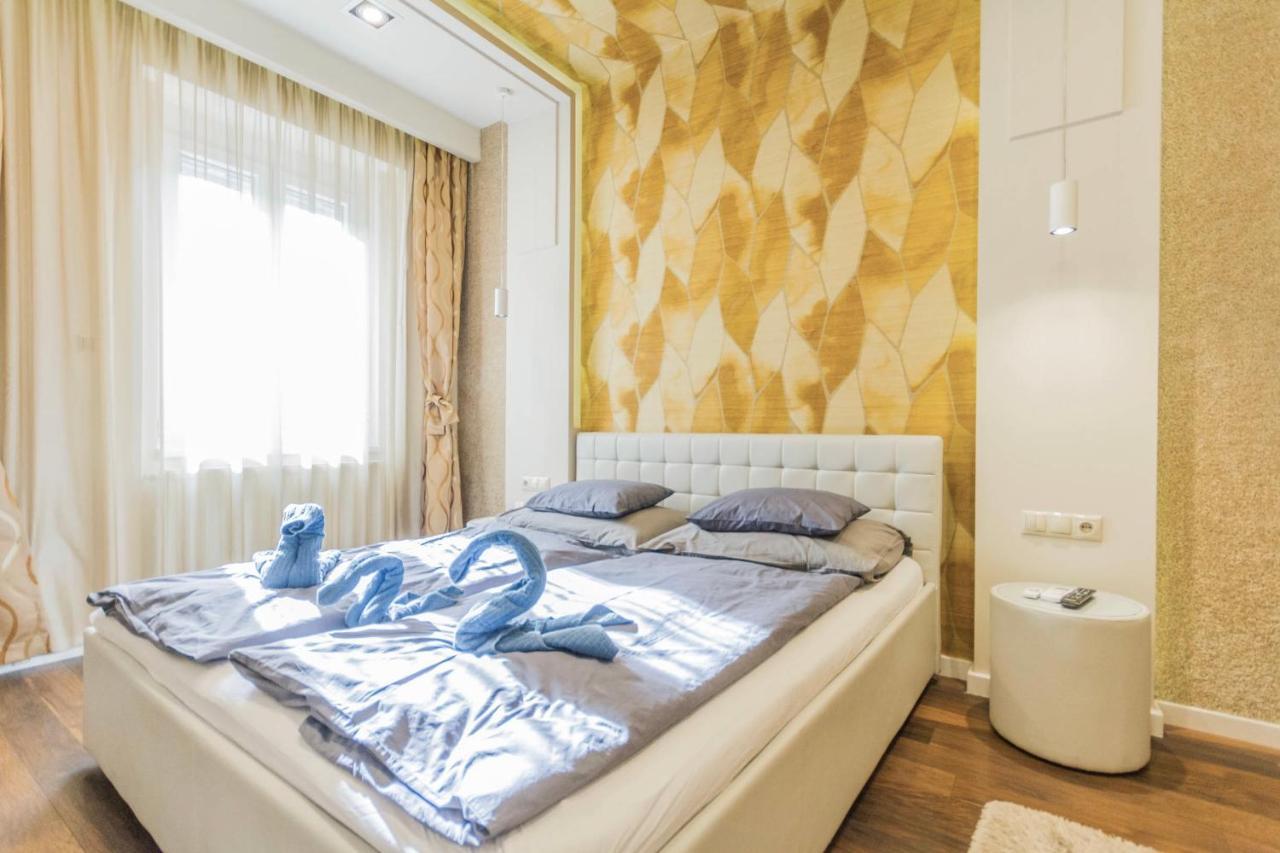 Chain Bridge Studio Apartment Budapest Luaran gambar