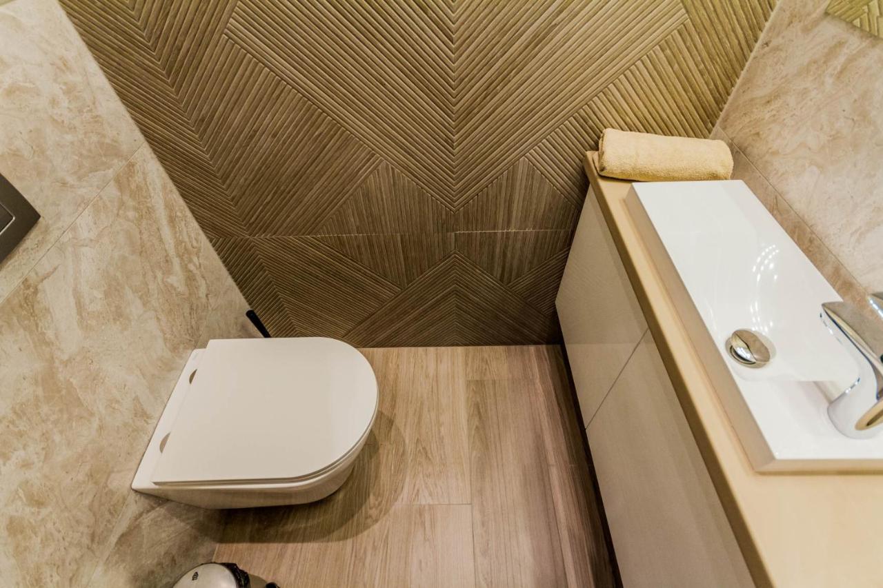 Chain Bridge Studio Apartment Budapest Luaran gambar